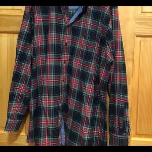 Tommy Hilfiger cotton button down collar shirt